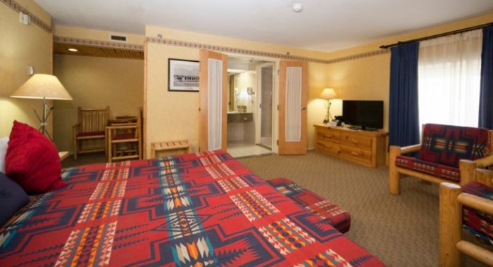 Brewster's Mountain Lodge, Banff ski chalet, image 3